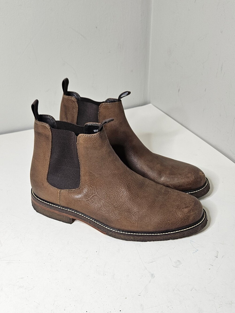 Onward Reserve Highland Chelsea Boots Brown Men's Slip On Elastic Sides 8.5